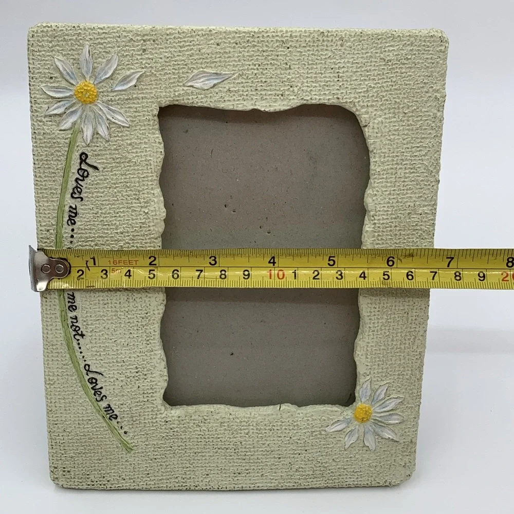 Decorel Photo Frame Ceramic Cream Color Daisies 